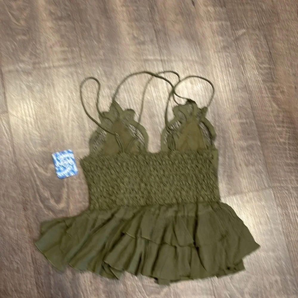 Free people olive sparrow ruffle embroidered bralette - Picture 5 of 6